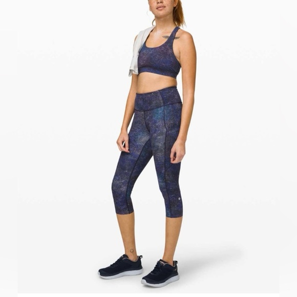 Lululemon Fast and Free High-Rise Crop II – Polar Lights Blue Multi – Size 6 - Picture 3 of 4